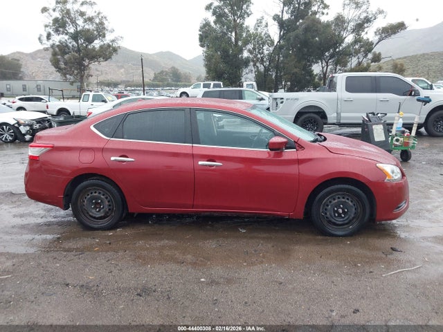 3N1AB7AP3FY260672 Nissan SENTRA SV