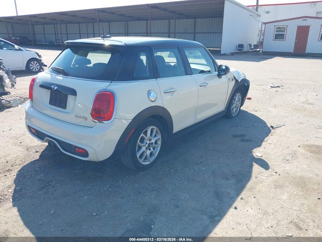 2015 MINI HARDTOP WMWXU3C50F2B58783 Photo 3