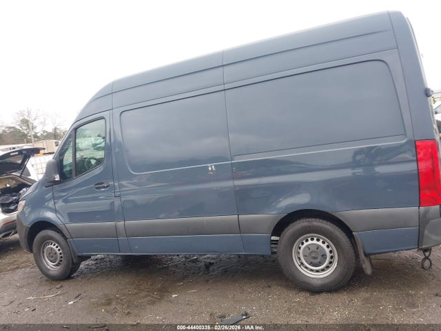 Продажа на аукционе авто 2019 Mercedes-benz Sprinter 2500 Standard Roof V6, vin: WD4PF0CD8KP079770, номер лота: 44400335