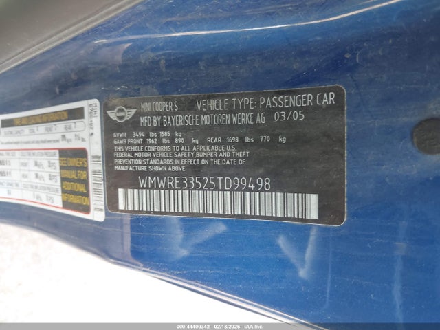 2005 MINI COOPER S WMWRE33525TD99498 Photo 8