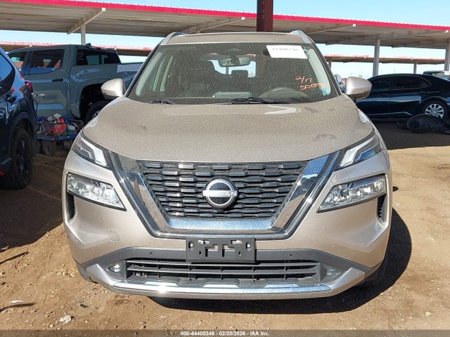 JN8BT3DC8NW121129 Nissan Rogue Platinum Fwd
