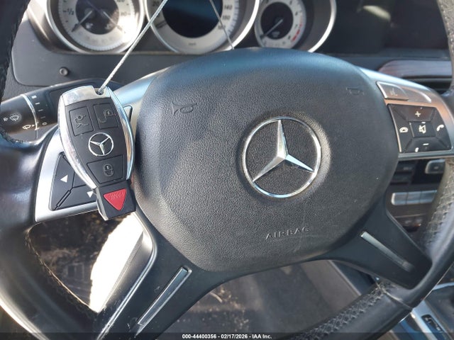 Продажа на аукционе авто 2013 Mercedes-benz C 250 Luxury, vin: WDDGF4HB7DR300815, номер лота: 44400356