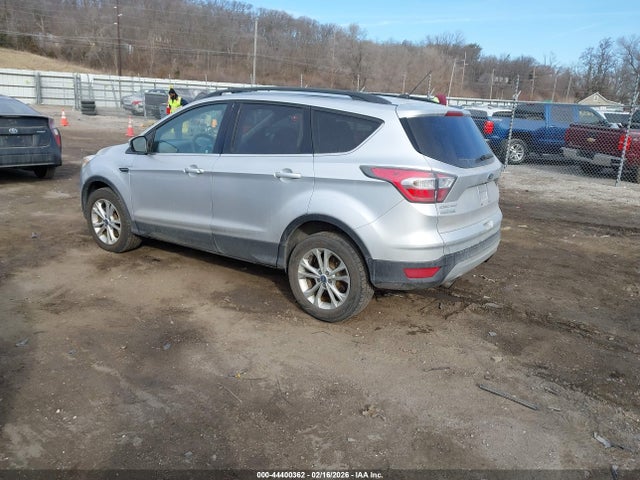 1FMCU9GD3HUA03747 Ford ESCAPE SE