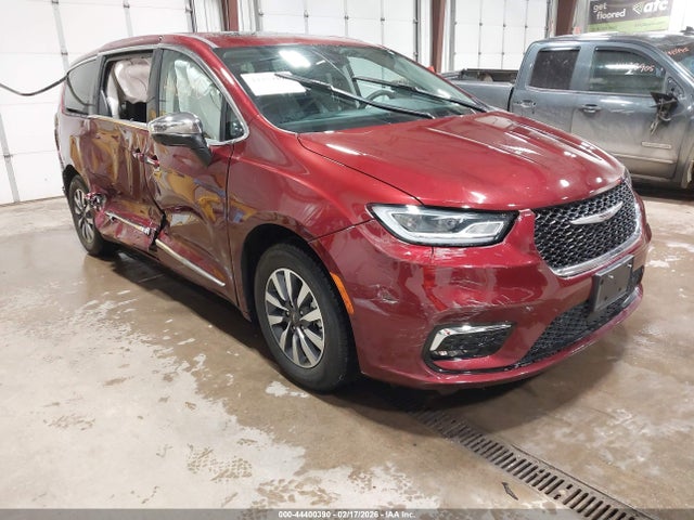 2023 CHRYSLER PACIFICA HYBRID 2C4RC1S77PR503409