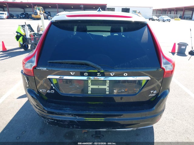 Volvo Xc60 T6 2015 YV4902RK0F2703082 Image 17