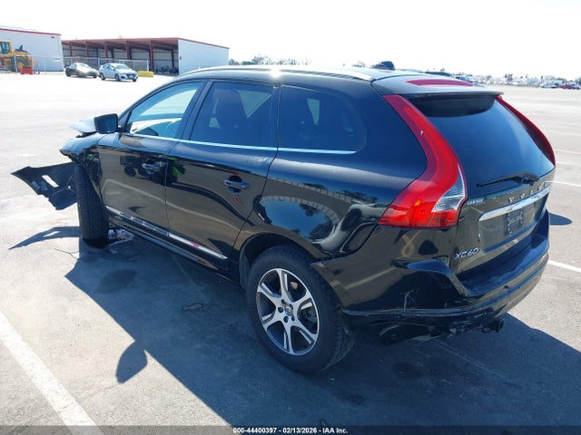 Volvo Xc60 T6 2015 YV4902RK0F2703082 Image 3