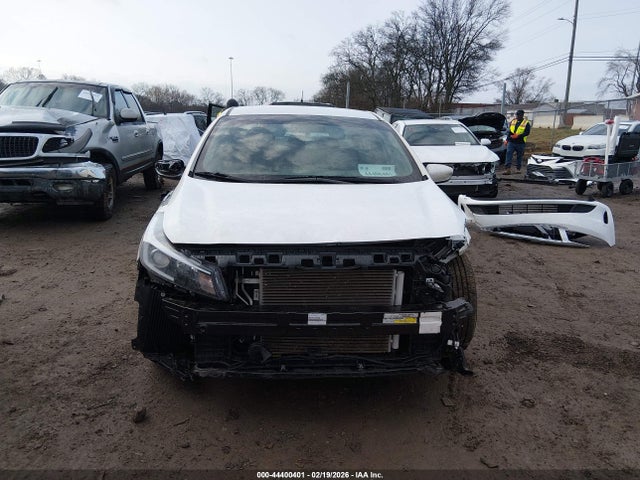 KIA FORTE LX 2018 3KPFK4A71JE205634 Image 13