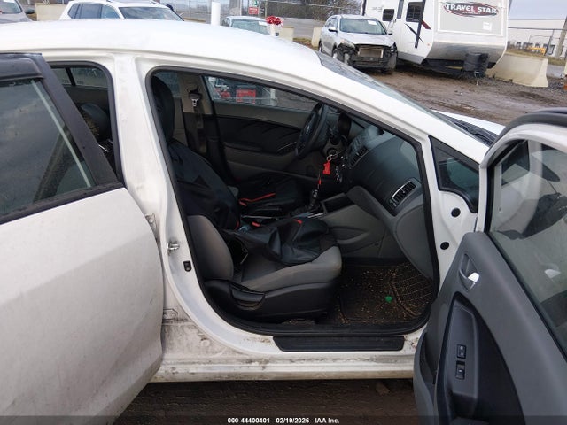 KIA FORTE LX 2018 3KPFK4A71JE205634 Image 5