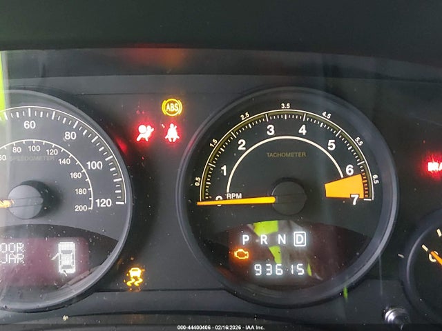 44400406 :رقم المزاد ، 1C4NJPFB9ED723169 vin ، 2014 Jeep Patriot Latitude مزاد بيع