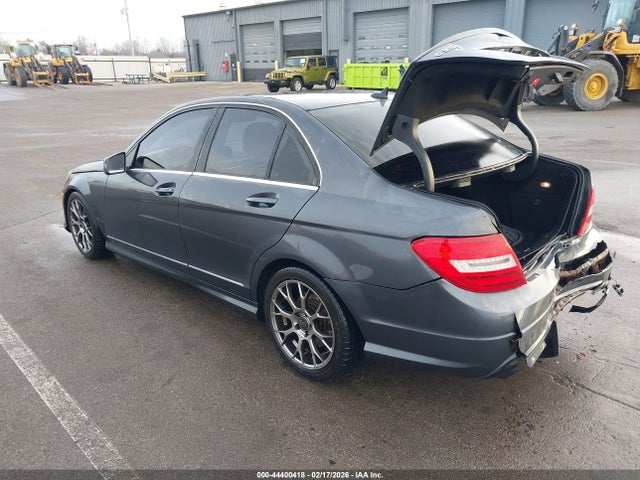 Продаж на аукціоні авто 2013 Mercedes-benz C 300 Sport 4matic, vin: WDDGF8ABXDR244936, номер лоту: 44400418