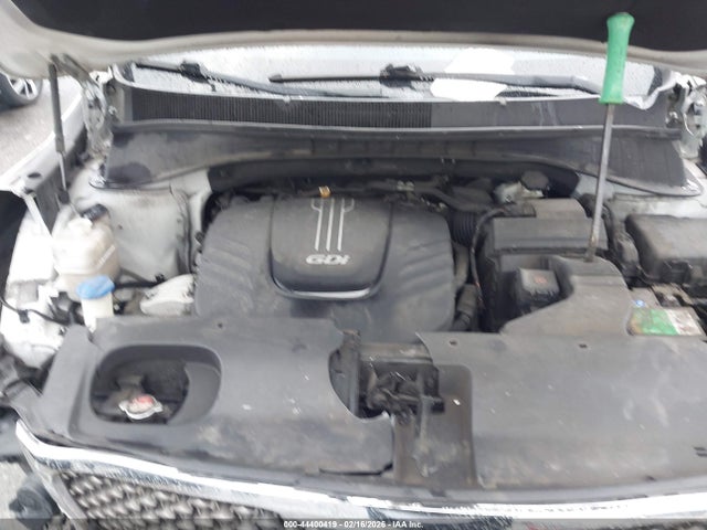 5XYPK4A54GG186964 KIA Sorento 3.3l Sx