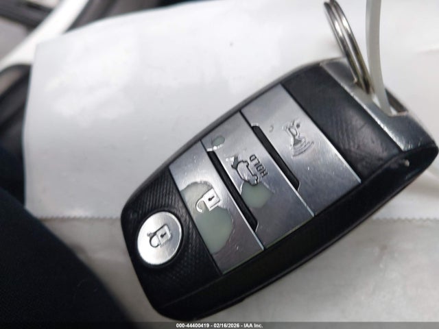 5XYPK4A54GG186964 KIA Sorento 3.3l Sx