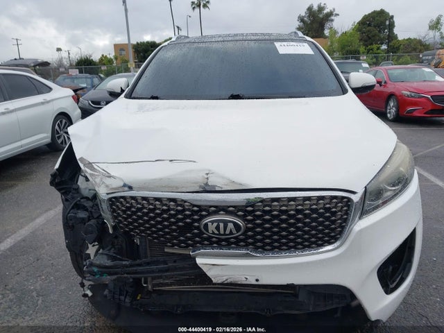 5XYPK4A54GG186964 KIA Sorento 3.3l Sx