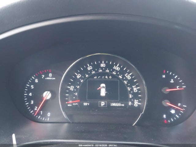 5XYPK4A54GG186964 KIA Sorento 3.3l Sx