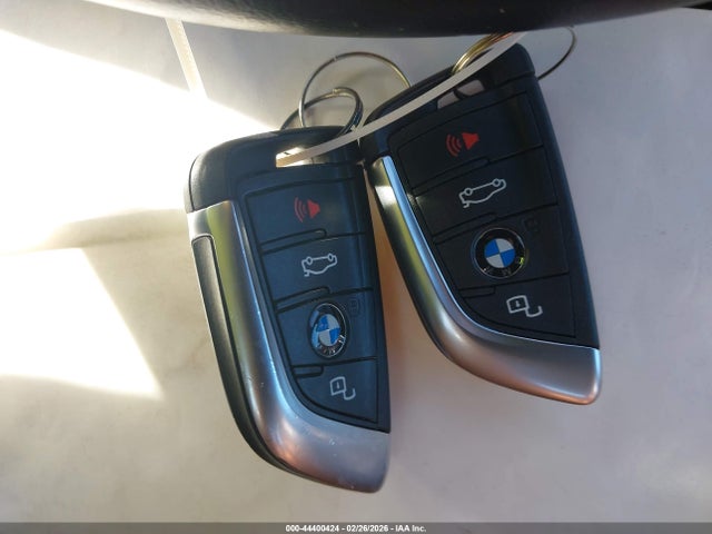3MW5P9J09N8C33910 BMW 330e Xdrive