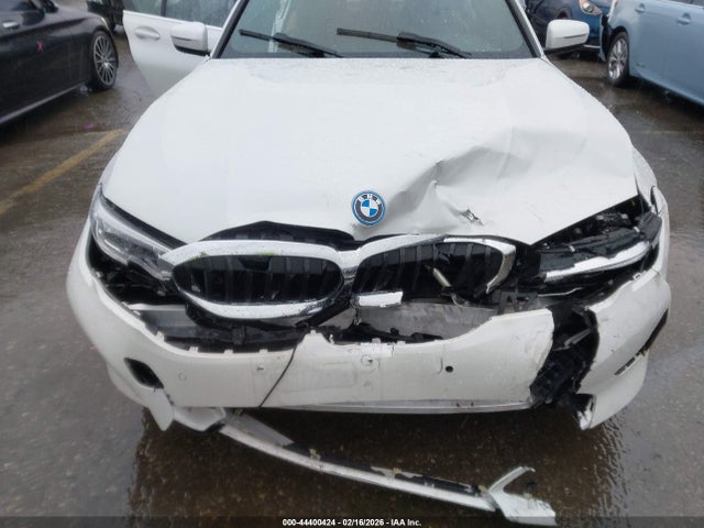 3MW5P9J09N8C33910 BMW 330e Xdrive