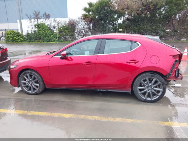 Продаж на аукціоні авто 2023 Mazda Mazda3 2.5 S Preferred, vin: JM1BPALM3P1607877, номер лоту: 44400455