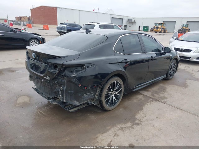 2021 TOYOTA CAMRY 4T1G31AK2MU546370 Photo 3