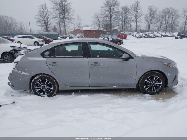 Продажа на аукционе авто 2024 Kia Forte Lxs, vin: 3KPF24ADXRE722822, номер лота: 44400490