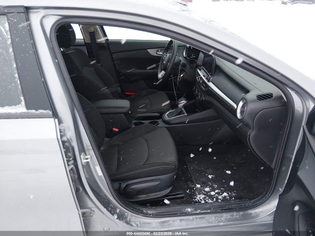 Продажа на аукционе авто 2024 Kia Forte Lxs, vin: 3KPF24ADXRE722822, номер лота: 44400490
