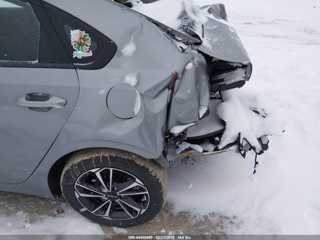 Продажа на аукционе авто 2024 Kia Forte Lxs, vin: 3KPF24ADXRE722822, номер лота: 44400490