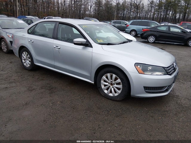 2013 VOLKSWAGEN PASSAT 1VWAP7A39DC059258