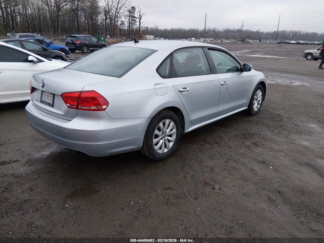 2013 VOLKSWAGEN PASSAT 1VWAP7A39DC059258 Photo 3