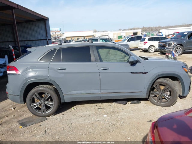 44400494 :رقم المزاد ، 1V2ME2CA0MC212323 vin ، 2021 Volkswagen Atlas Cross Sport 3.6l V6 Se W/technology R-line مزاد بيع