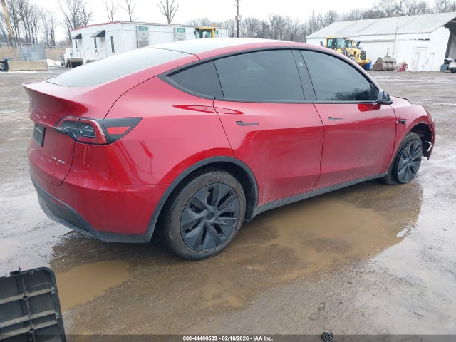 2024 TESLA MODEL Y 7SAYGDEE6RF198207 Photo 3