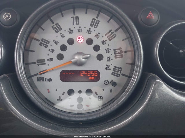 2006 MINI COOPER S WMWRE33546TJ34127 Photo 6