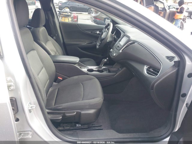 1G1ZE5ST5GF350026 Chevrolet MALIBU 1LT