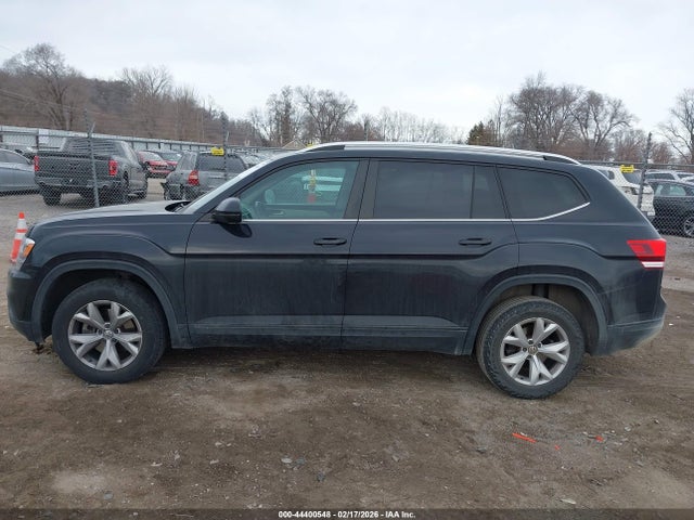 Продажа на аукционе авто 2018 Volkswagen Atlas 2.0t S, vin: 1V2AP2CA7JC531582, номер лота: 44400548