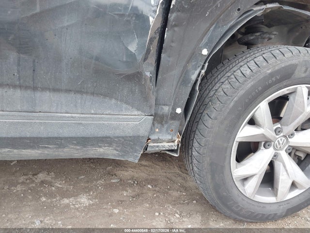 Продажа на аукционе авто 2018 Volkswagen Atlas 2.0t S, vin: 1V2AP2CA7JC531582, номер лота: 44400548
