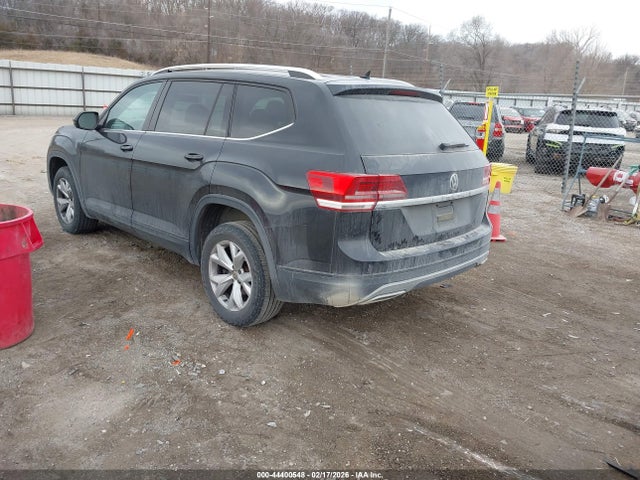 Продажа на аукционе авто 2018 Volkswagen Atlas 2.0t S, vin: 1V2AP2CA7JC531582, номер лота: 44400548