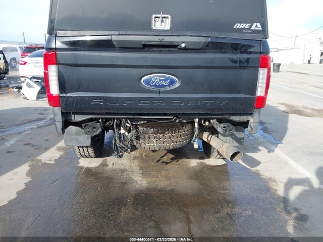 1FT7W2BT7KEC55234 Ford F-250 Lariat