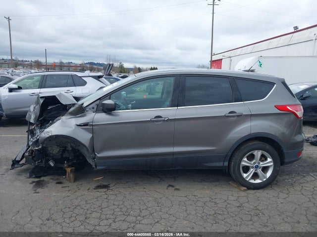 1FMCU0GX0EUD03277 Ford ESCAPE SE