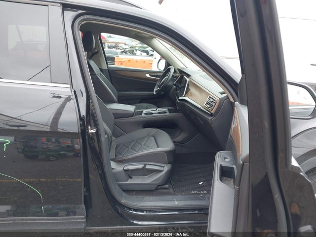 1V2LR2CA1RC610163 Volkswagen Atlas 2.0t Se