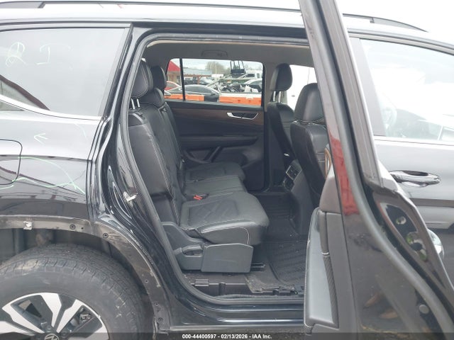 1V2LR2CA1RC610163 Volkswagen Atlas 2.0t Se