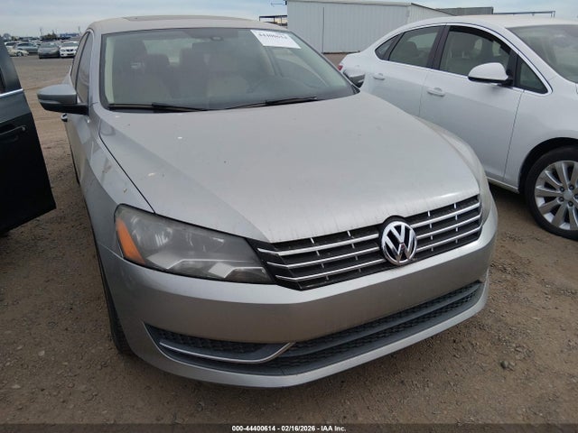 1VWBN7A32EC053880 Volkswagen Passat 2.0l Tdi Se