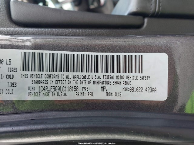 1C4RJEBG0LC118158 Jeep Grand Cherokee Limited 4x2