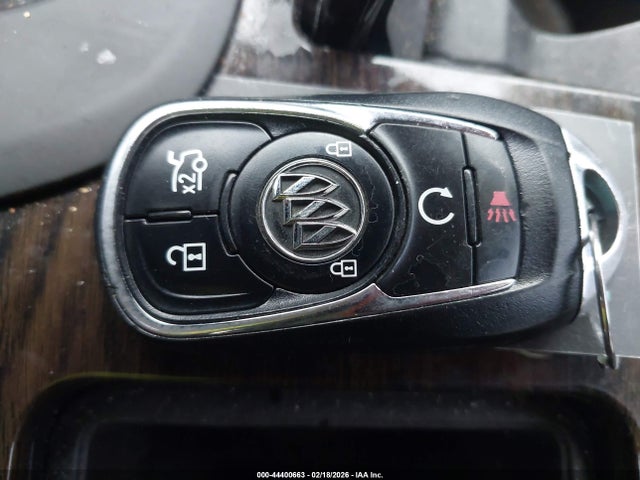 1G4ZR5SS4HU175876 Buick Lacrosse Premium