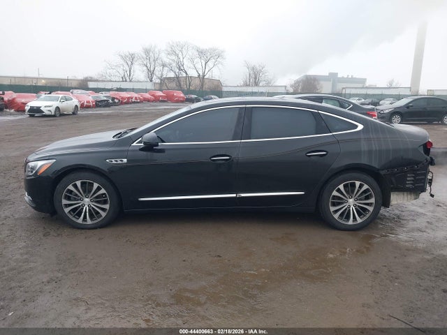 1G4ZR5SS4HU175876 Buick Lacrosse Premium