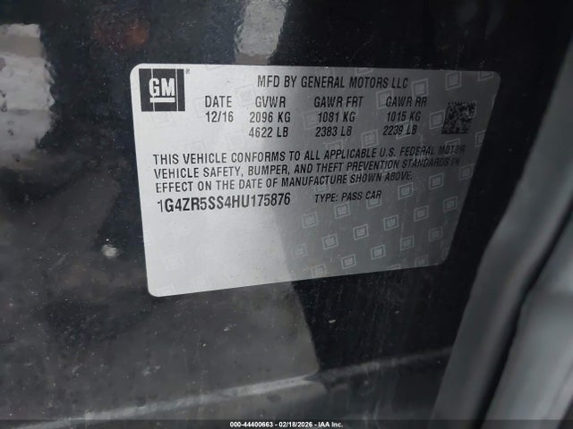 1G4ZR5SS4HU175876 Buick Lacrosse Premium