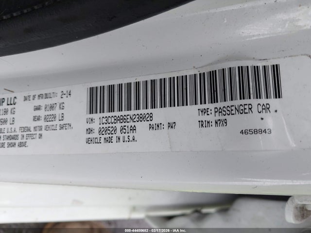 Chrysler 200 LX 2014 1C3CCBAB6EN238028 Image 9