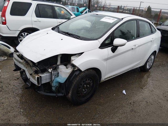 2016 FORD FIESTA 3FADP4AJ2GM141256 Photo 1
