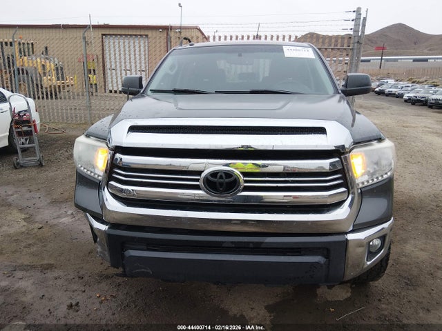 5TFDW5F13HX604111 Toyota Tundra Sr5 5.7l V8