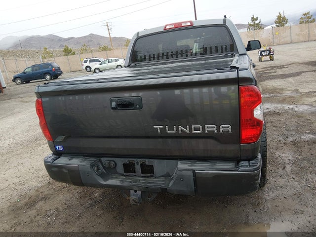 5TFDW5F13HX604111 Toyota Tundra Sr5 5.7l V8