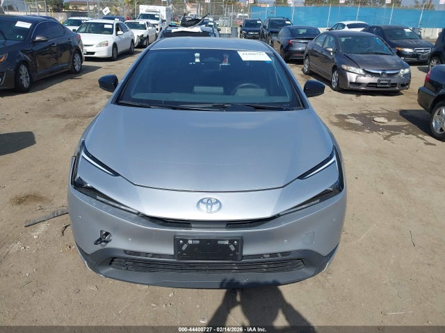JTDACAAU1R3046371 Toyota Prius Le