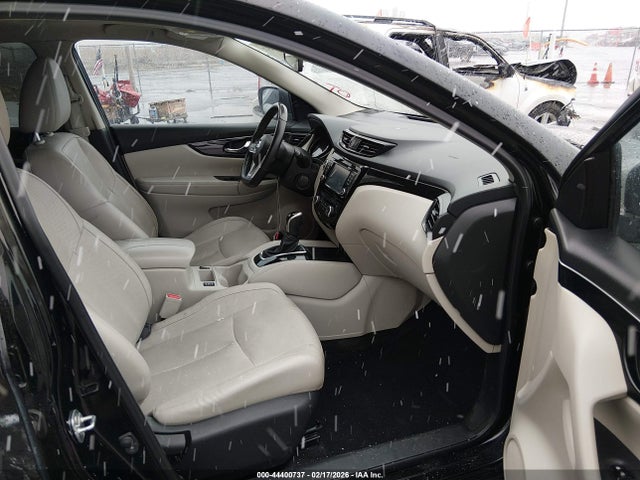 2017 NISSAN ROGUE SPORT JN1BJ1CR1HW108788 Photo 4