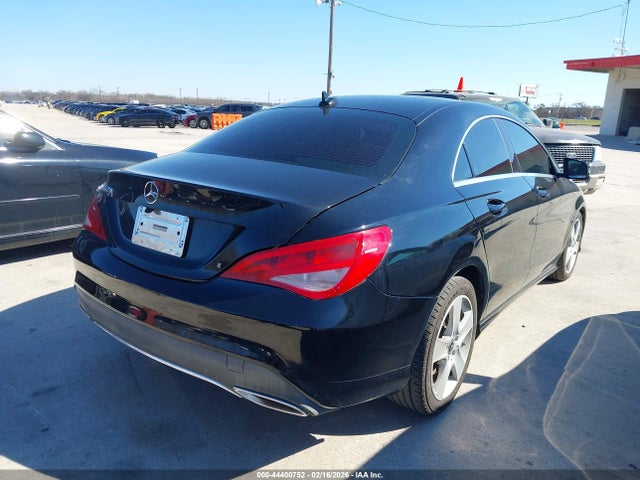 Mercedes-Benz CLA 250 2019 WDDSJ4EB7KN739546 Image 4